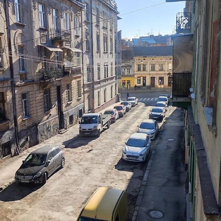 Apartment On Sheptytskyh 27 Lviv Exterior foto
